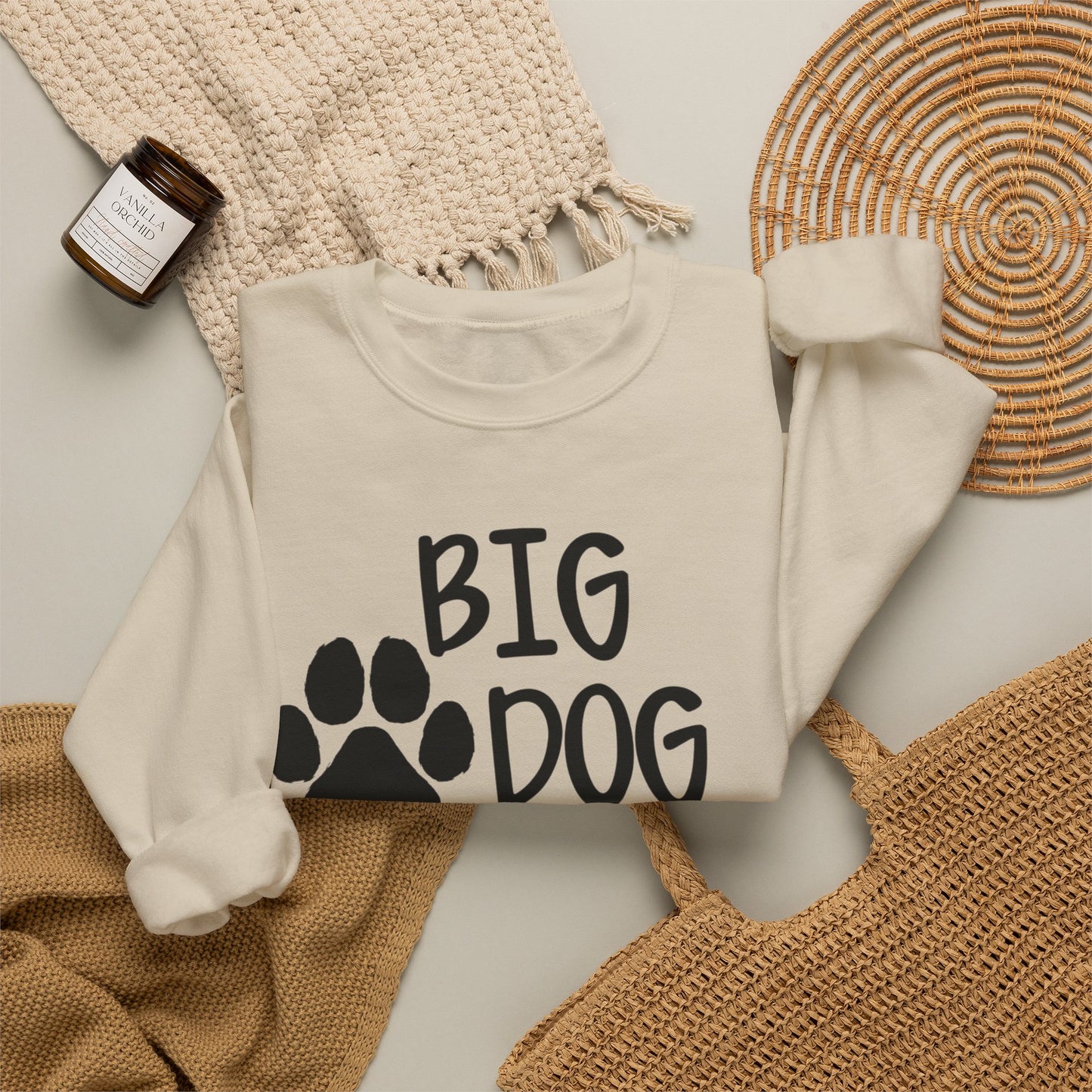 Big Dog Mama Paw Unisex Heavy Blend™ Crewneck Sweatshirt